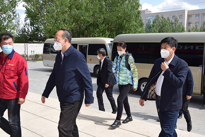 吉林副省长吴靖平视察东升国际生产基地