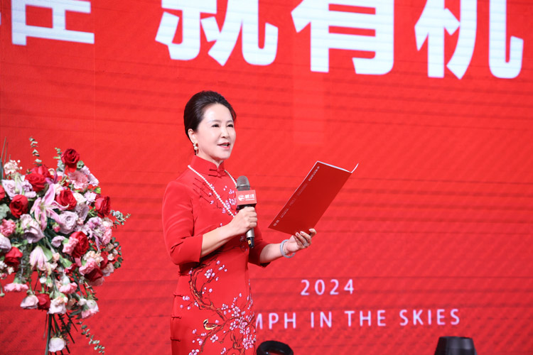 东升国际木业集团总经理发表讲话